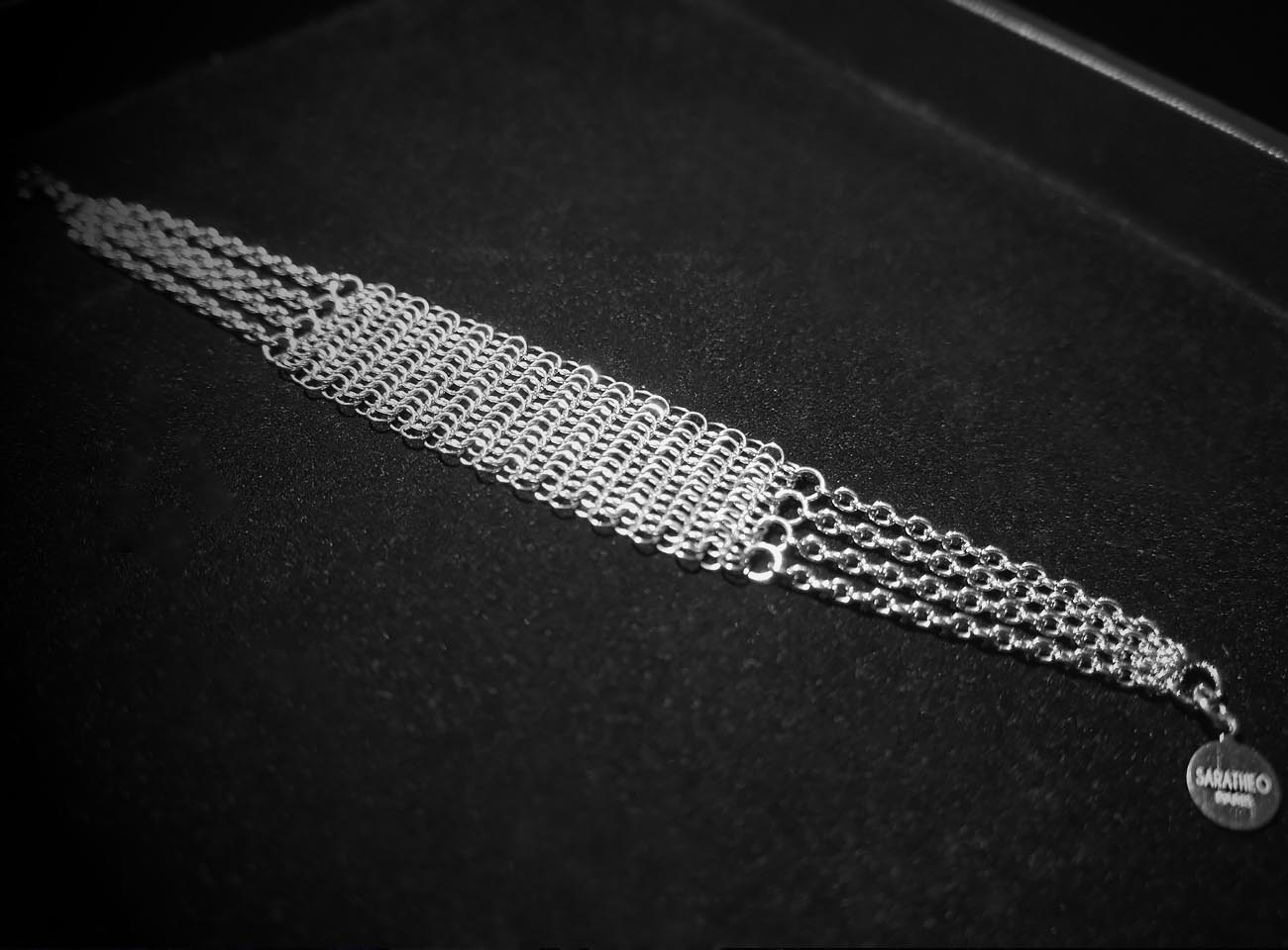 bracelet four chains, by Saratheo